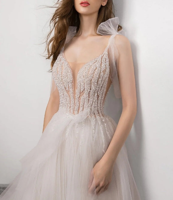 Boho Bridal Gown new Sexy V-neck backless Bride Wedding Dress Luxury Crystal and Pearls Vestido de novia Robe de mariee