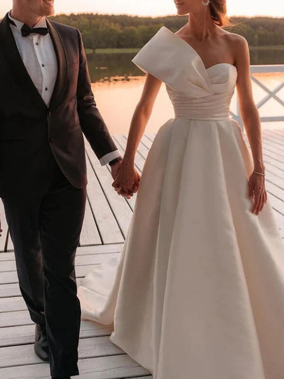 Vintage Satin One Shoulder Ball Gown Wedding Dresses With Train