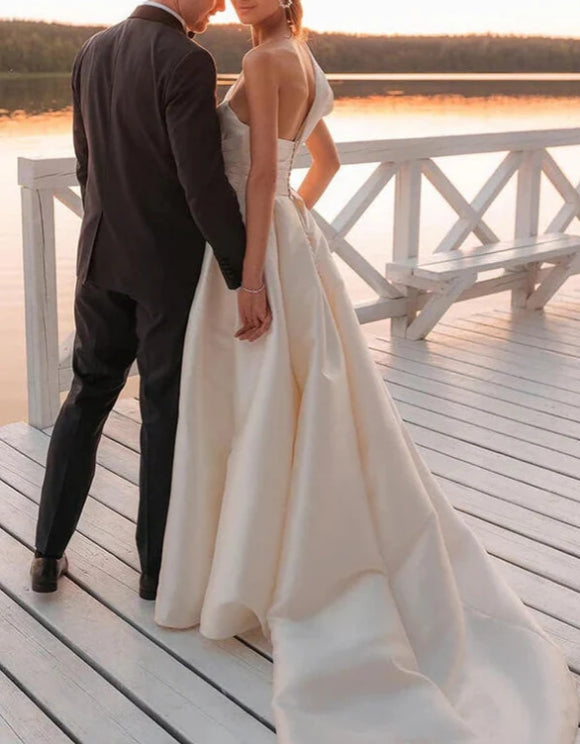 Vintage Satin One Shoulder Ball Gown Wedding Dresses With Train