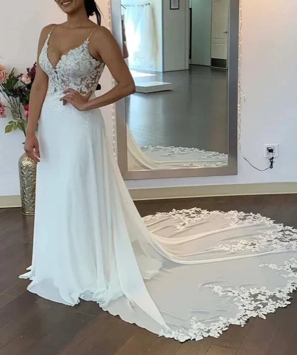 Chiffon Spaghetti Straps Lace Appliques Bohemian Wedding Dresses