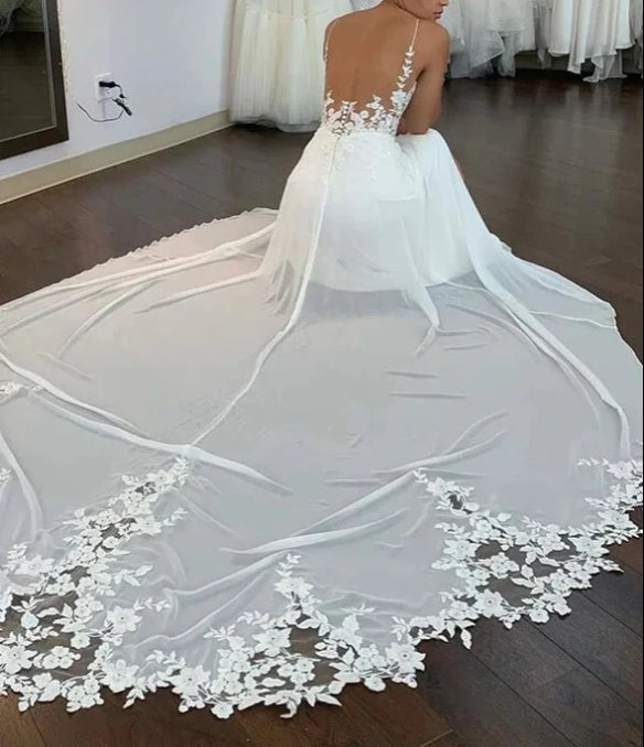 Chiffon Spaghetti Straps Lace Appliques Bohemian Wedding Dresses