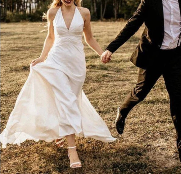 Ivory A-line Halter Sleeveless Beach Wedding Dresses Simple Bridal Gown