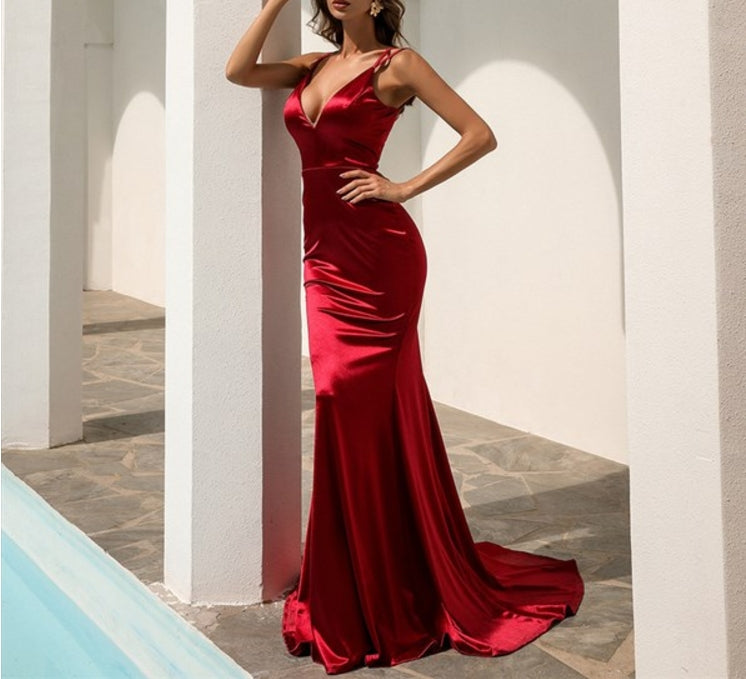 Burgundy V-Neck Double Spaghetti Strap Mermaid Backless Prom Dresses