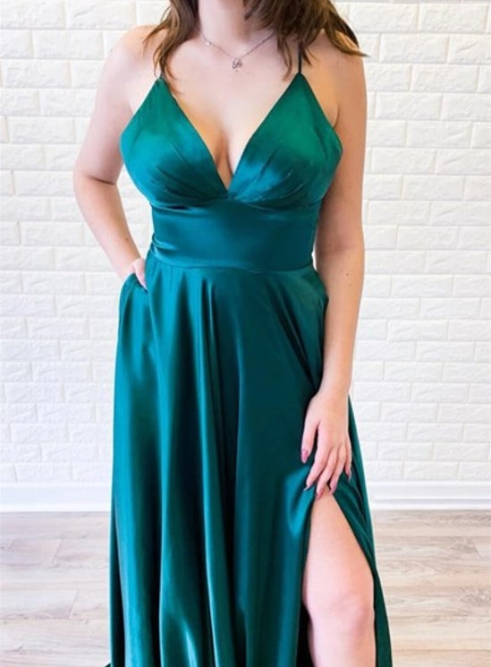 Hunter Green V Neck Empire Waist Spaghetti Strap Backless Prom Dresses