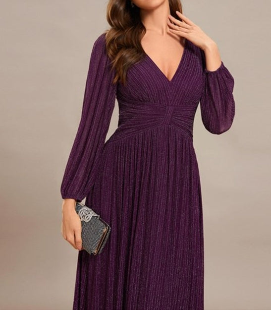 Purple Wisteria Maxi Chiffon V-Neck Long Sleeve Prom Gown