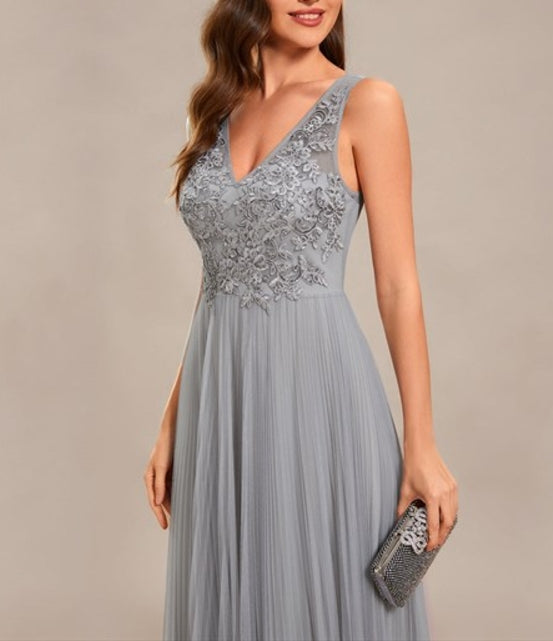 Grey Graceful Chiffon V-Neck A-Line Prom Gown