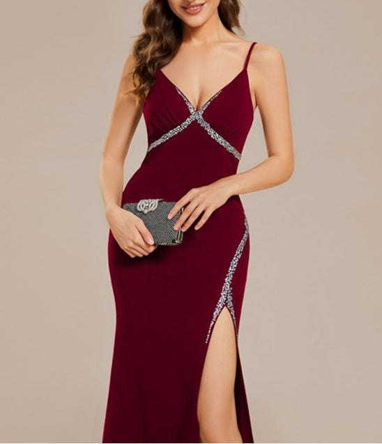 Burgundy Elegant V Neck Side-Split Fishtail Prom Gowns