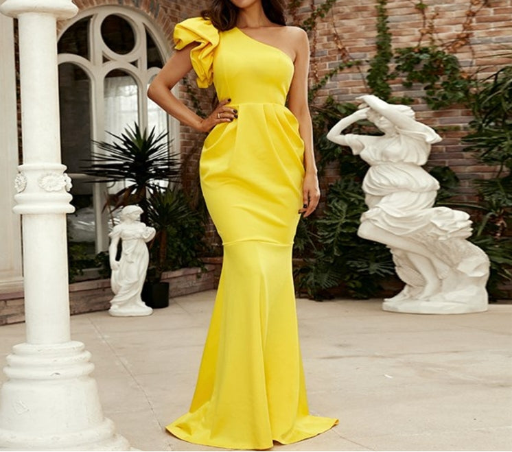 Yellow One Shoulder Satin Mermaid Floor Length Ruched Prom Gowns