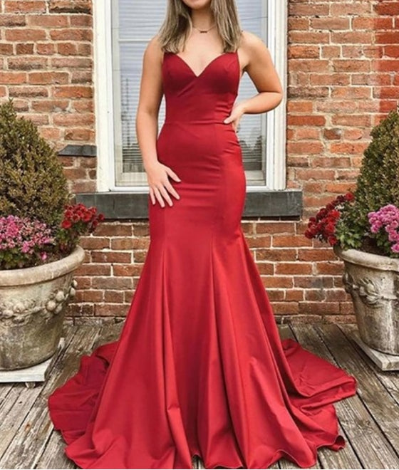 Red Trumpet/Mermaid V-Neck Spaghetti Straps Backless Prom Dresses