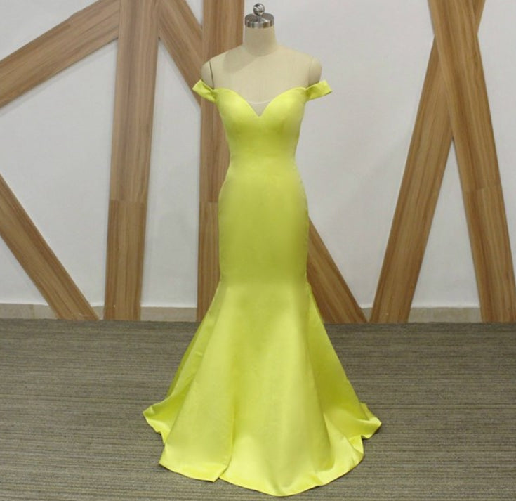 Yellow Off The Shoulder Satin Sheath Mermaid Prom Dress