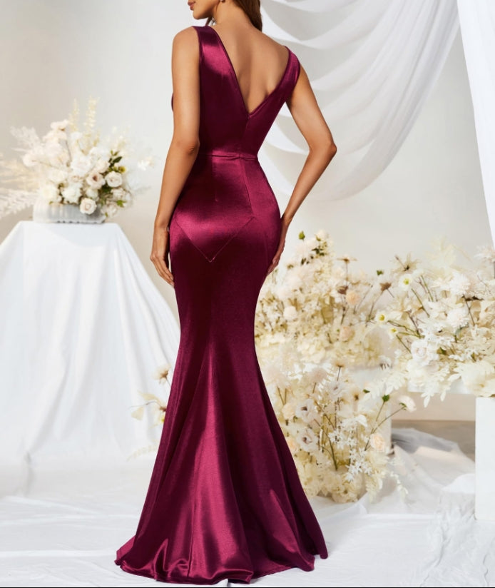 Elegant Burgundy Backless Formal Prom Dress Mermaid Sleeveless Gowns