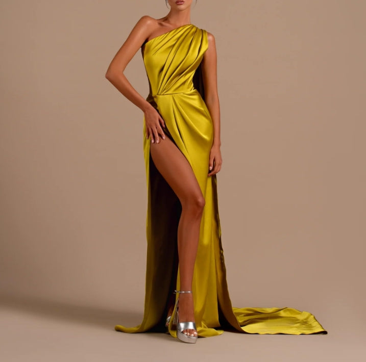 Women's One Shoulder Mermaid Prom Dresses Long Ball Gown Pleated Satin Formal Evening Dress with Slit