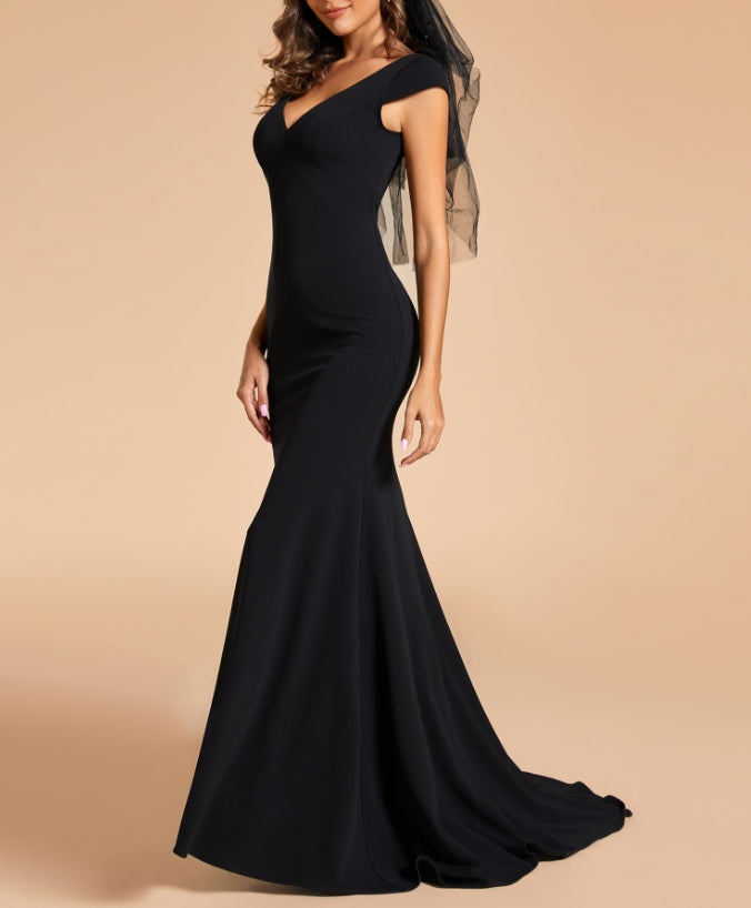 Black Deep V-Neck Lace on the back  Long Bodycon Formal Prom Dress