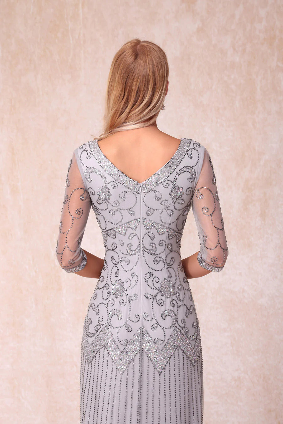 Sheath/Column V-Neck 3/4 Sleeves Long Formal Evening Dresses With Beading