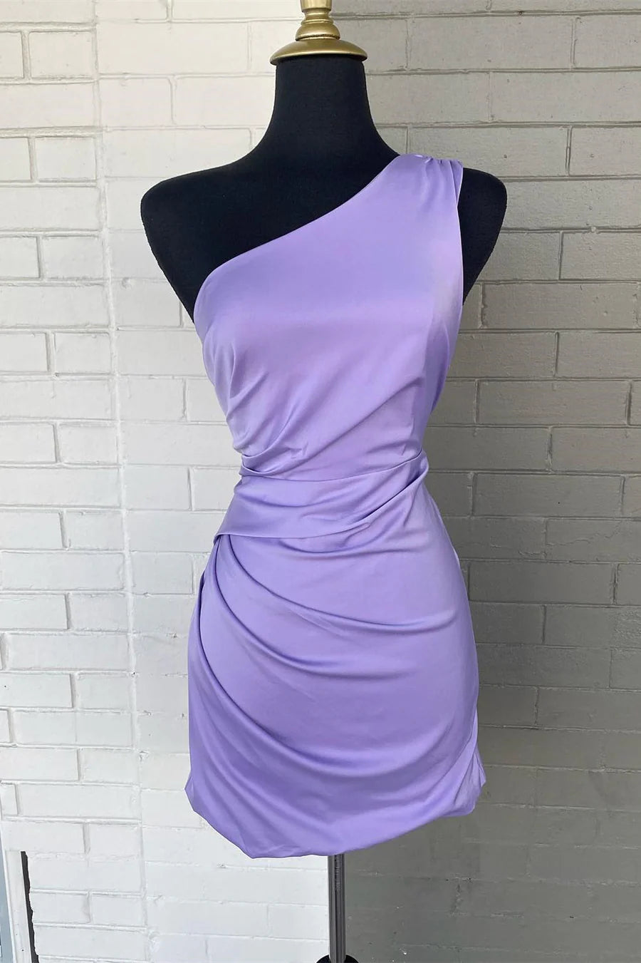 One-Shoulder Ruched Short Homecoming Dress