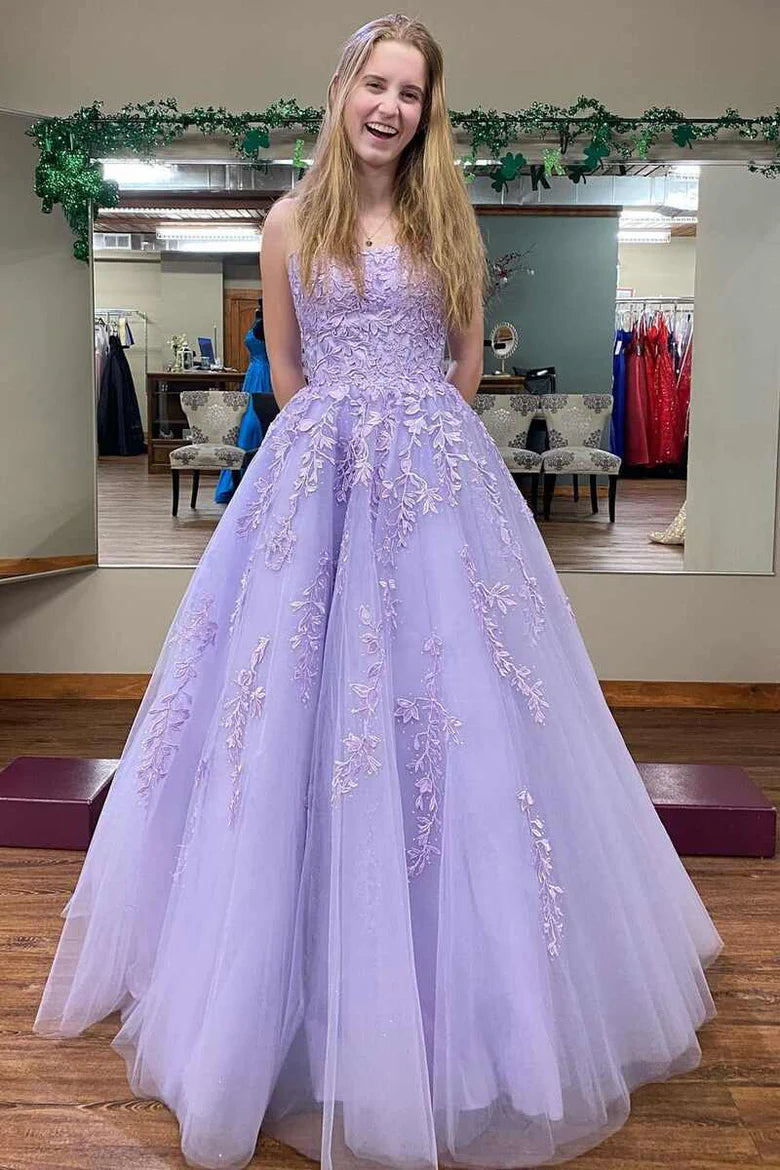 Princess Appliqués Backless Long Prom Gown
