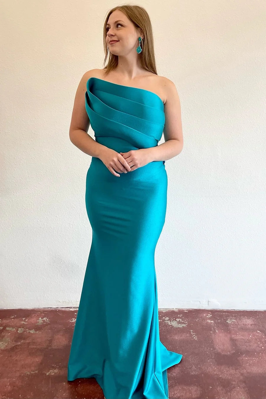 Green Strapless Ruched Mermaid Long Formal Dress