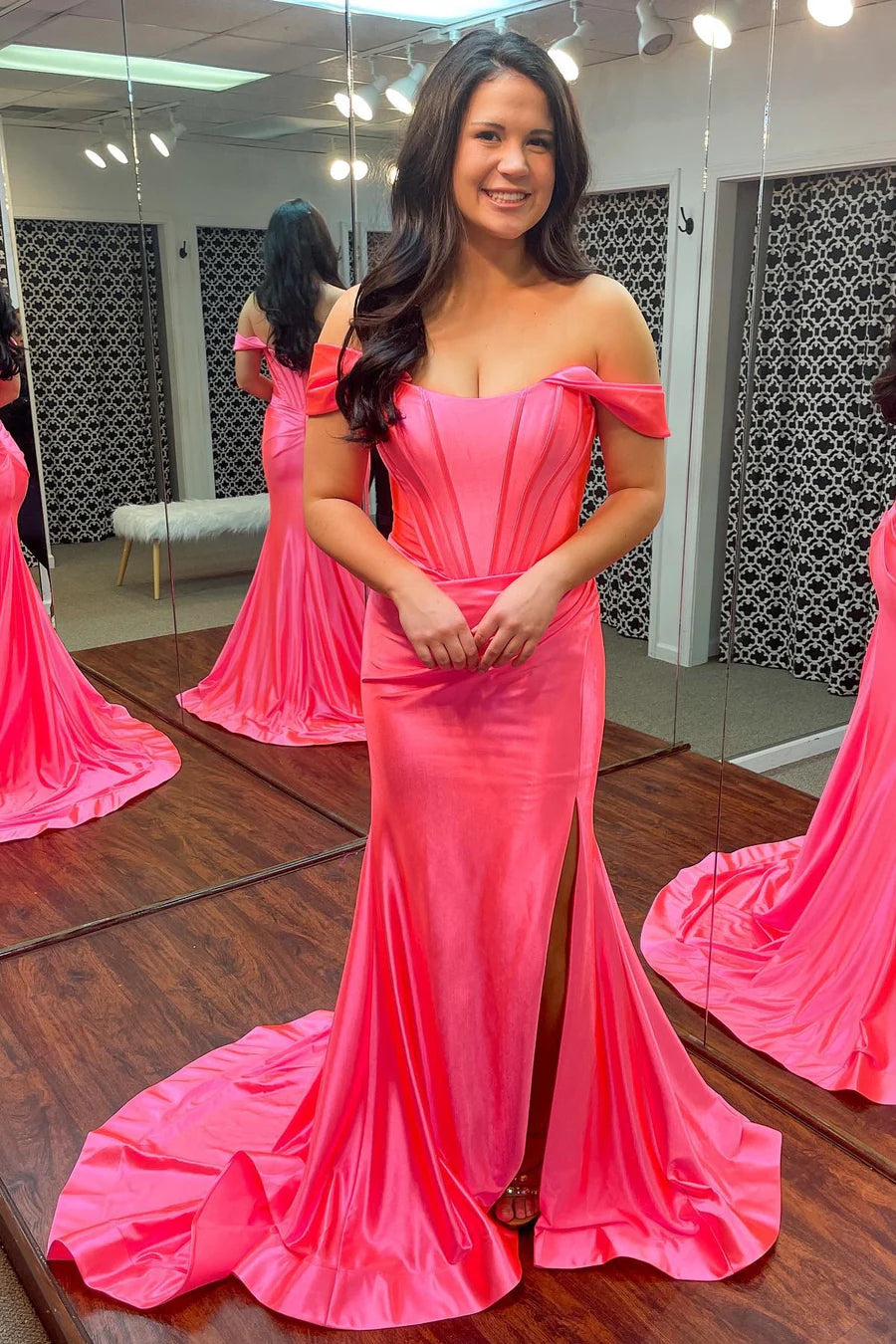 Off-the-Shoulder Pleated Mermaid Long Formal Dress