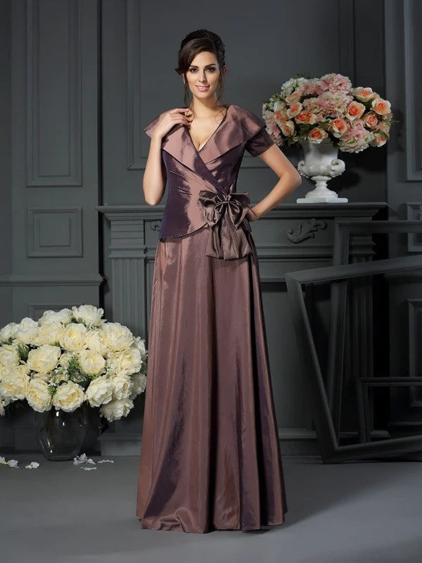 A-Line Princess V-neck Bowknot Short Sleeves Long Taffeta Mother of the Bride Dresses