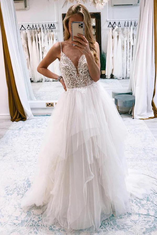 Ivory A-Line Backless Tulle Long Wedding Dress with Appliques