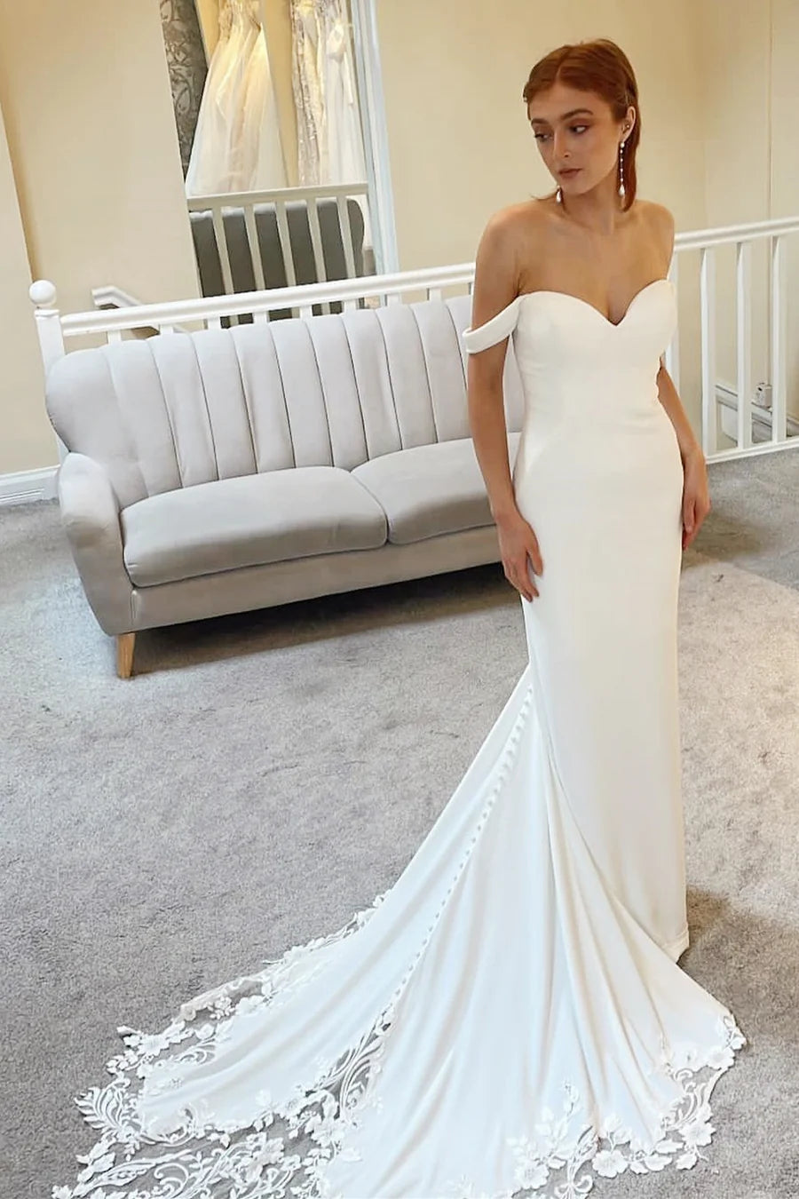 Off-the-Shoulder Mermaid Long Bridal Gown
