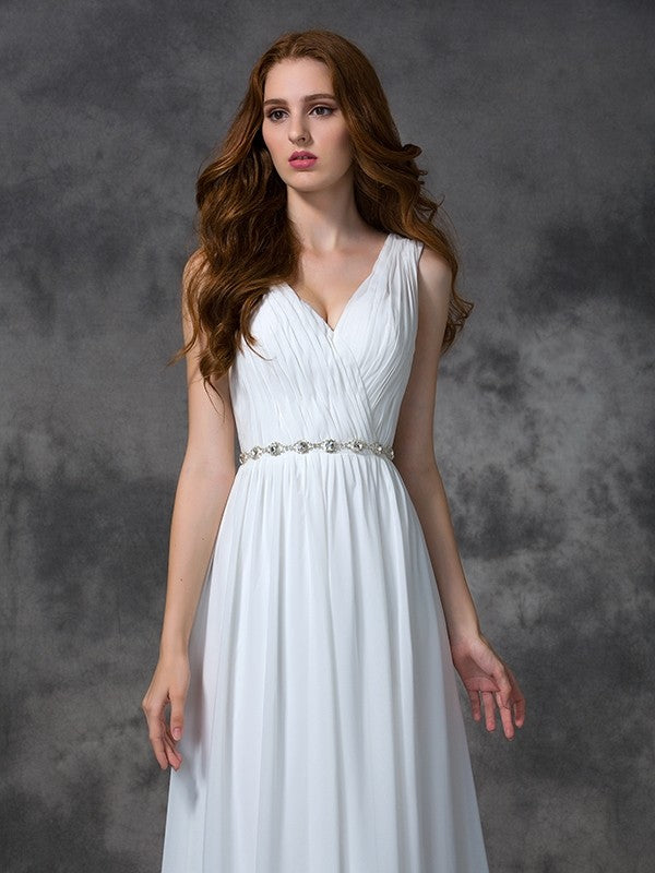 A-line/Princess V-neck Beading Sleeveless Long Chiffon Dresses