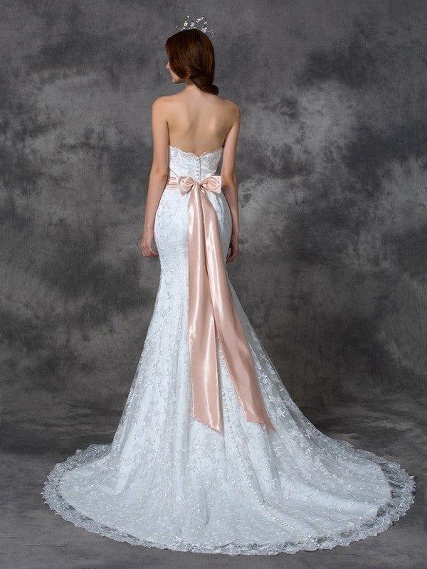 Trumpet/Mermaid Strapless Sash/Ribbon/Belt Sleeveless Long Lace Wedding Dresses