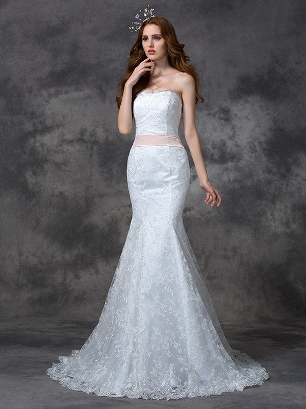 Trumpet/Mermaid Strapless Sash/Ribbon/Belt Sleeveless Long Lace Wedding Dresses