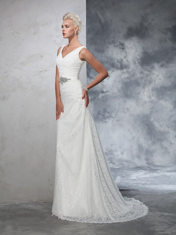Trumpet/Mermaid V-neck Lace Sleeveless Long Lace Wedding Dresses