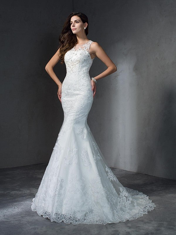 Trumpet/Mermaid Scoop Applique Sleeveless Long Lace Wedding Dresses
