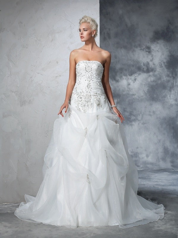 Ball Gown Strapless Beading Sleeveless Long Organza Wedding Dresses