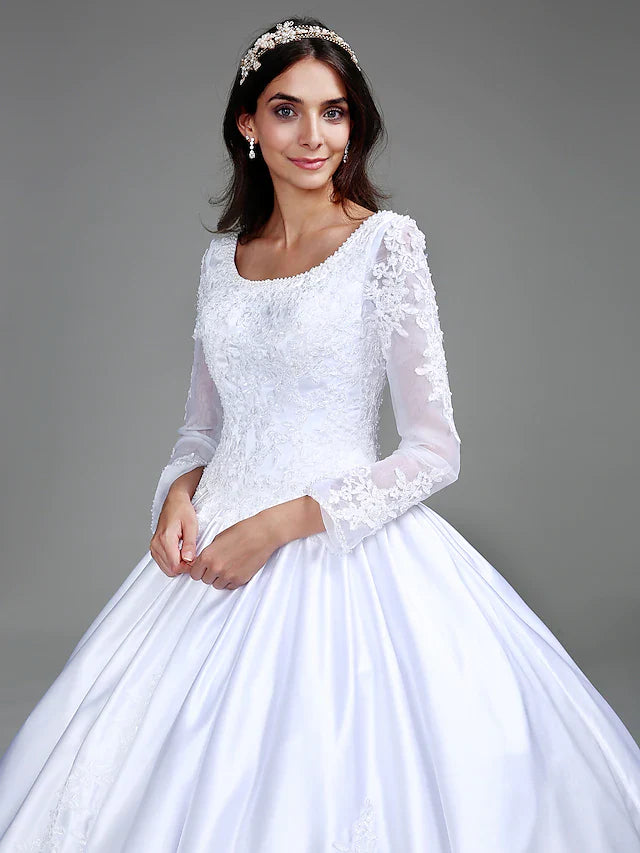 Ball Gown Wedding Dresses Scoop Neck Satin Long Sleeve Simple Vintage See-Through with Beading Appliques