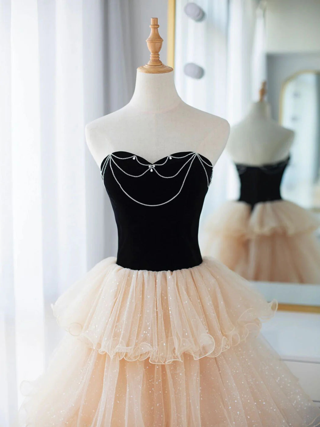 Sweetheart Neck Tulle Long Prom Dress