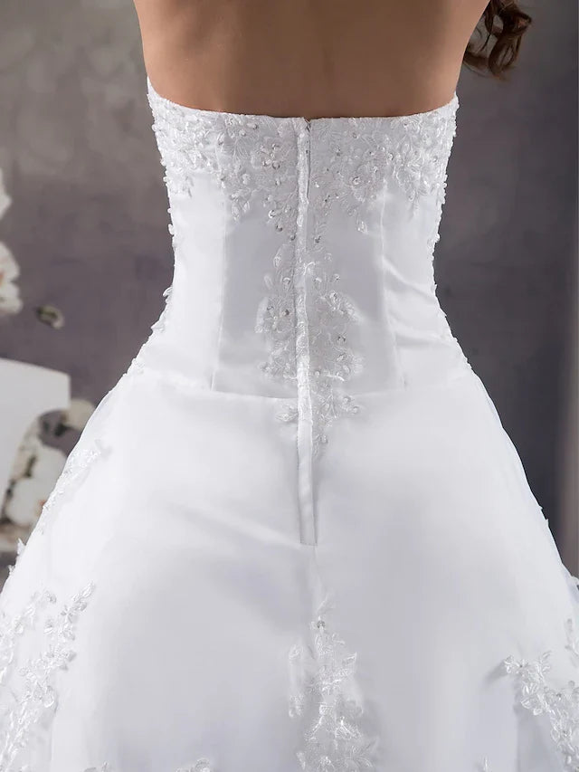 DingjiA-Line Wedding Dresses Strapless Chapel Train Lace Organza Satin Strapless with Beading Appliques Cascading Ruffles