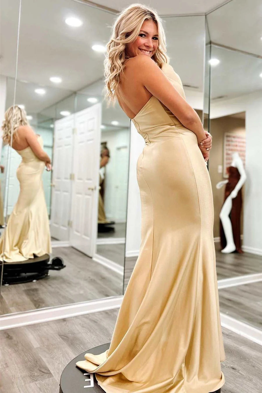 Green Strapless Ruched Mermaid Long Formal Dress