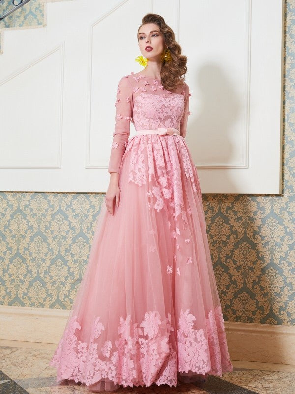 A-Line/Princess Scoop 3/4 Sleeves Floor-Length Applique Tulle Dresses