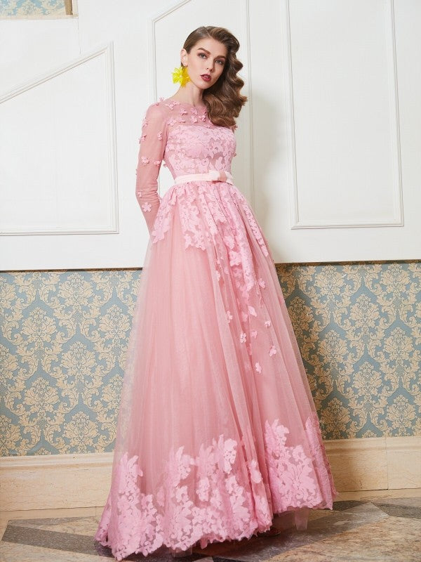 A-Line/Princess Scoop 3/4 Sleeves Floor-Length Applique Tulle Dresses