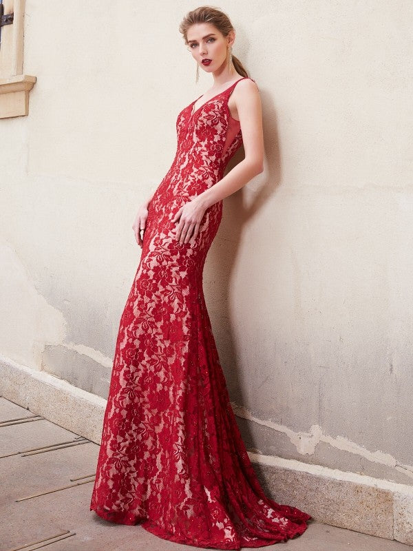 Sheath/Column Spaghetti Straps Sleeveless Sweep/Brush Train Applique Lace Dresses