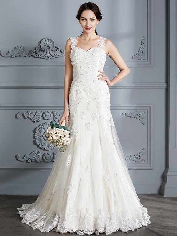 Trumpet/Mermaid Sweetheart Sleeveless Lace Court Train Wedding Dresses