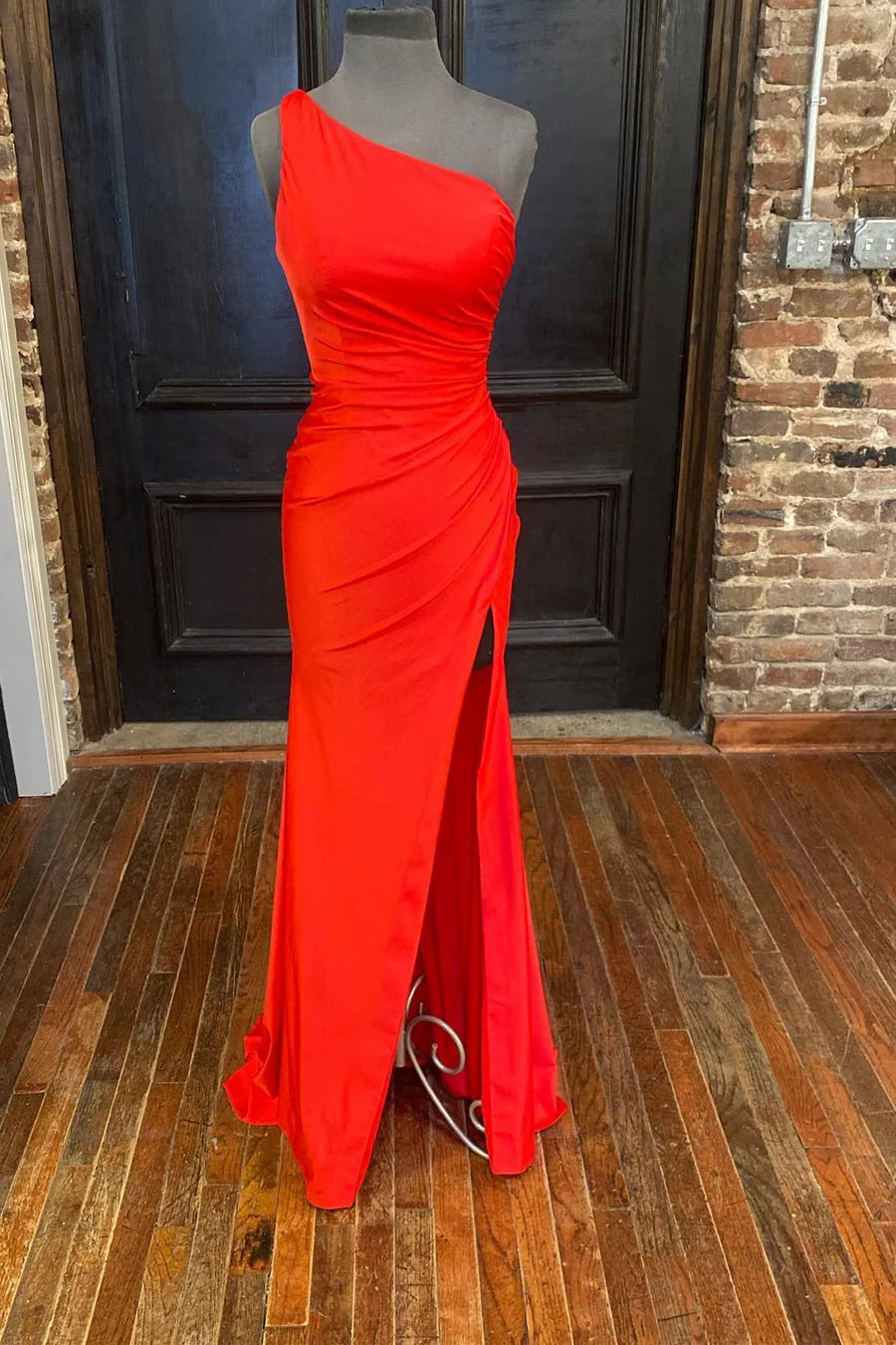 One-Shoulder High Side Slit Mermaid Long Prom Dress