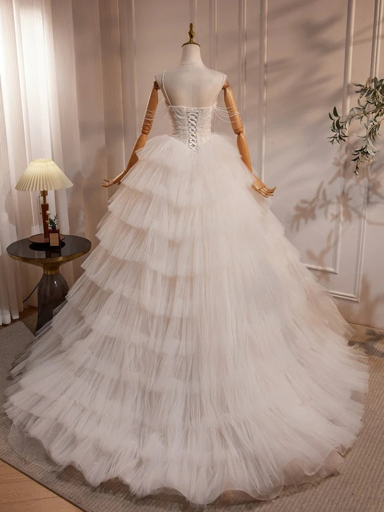 A-Line Sweetheart Neck Tulle Lace Light Champagne Long Wedding Dress with