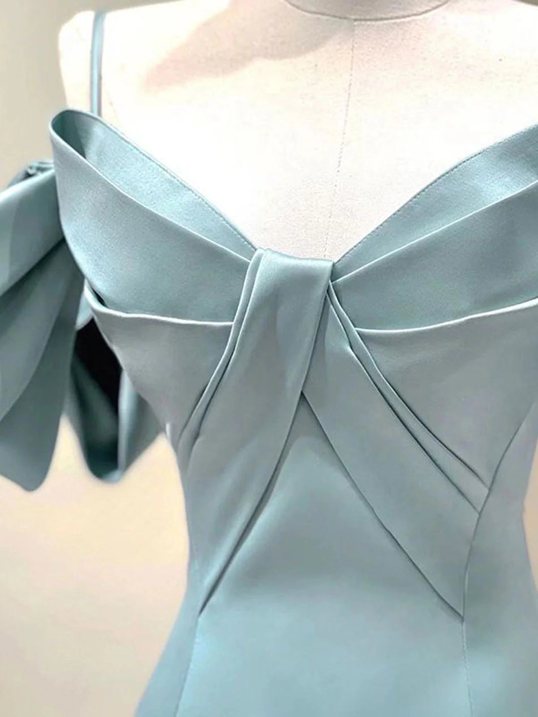 Blue A-Line Satin Long Prom DressesBlue Satin Long Formal Dresses