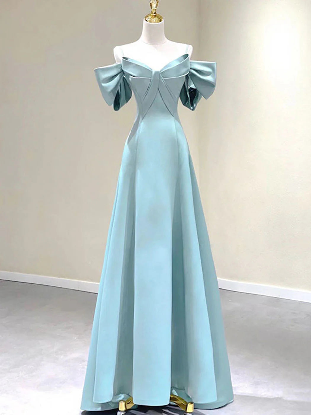 Blue A-Line Satin Long Prom DressesBlue Satin Long Formal Dresses