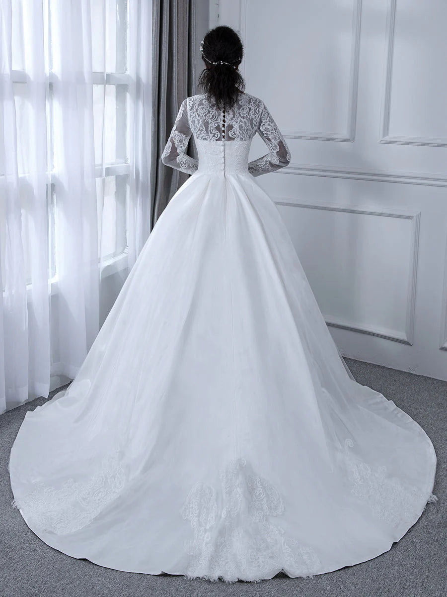 V-Neck Long Sleeves Lace Ball Gown Wedding Dresses With Appliques