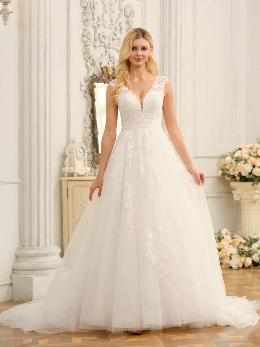 V-Neck Sleeveless Long Wedding Dresses With Appliques
