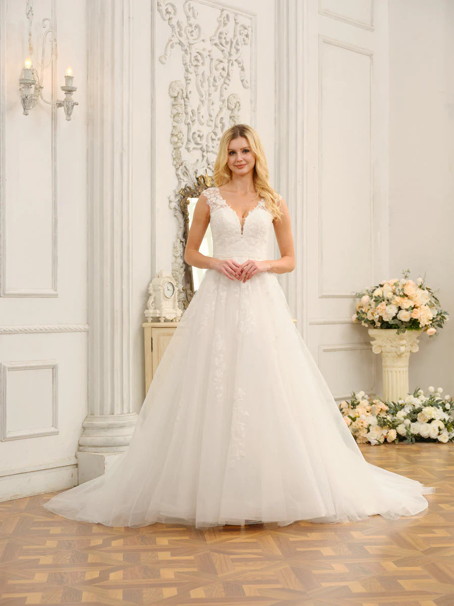 V-Neck Sleeveless Long Wedding Dresses With Appliques