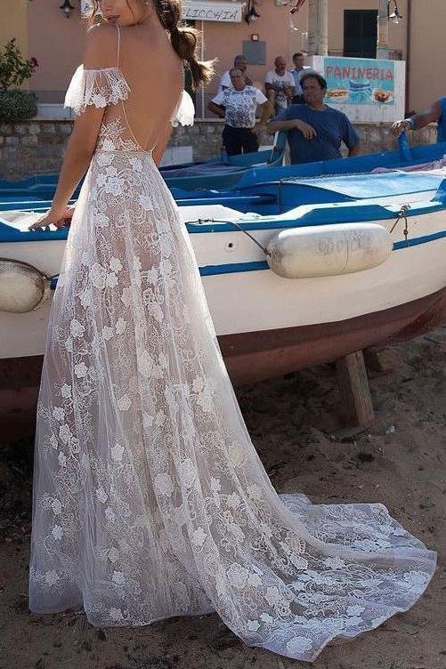 A-Line Lace V Neck Tulle Beach Wedding Dress