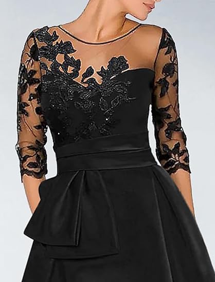 A-Line Elegant Mother of the Bride Dresses Court Train Jewel Neck 3/4 Sleeve Evening Dress with Beading Slit Appliques