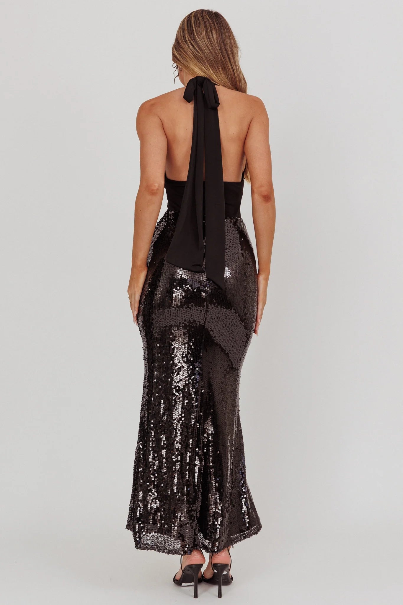 Absolutely stunning sequined backless neckline, deep V-neck, extra long Homecoming Dresses