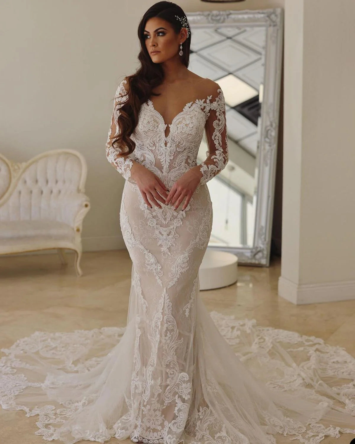 New Arrival Mermaid V-Neck Lace Wedding Dresses With Applique Long Sleeves